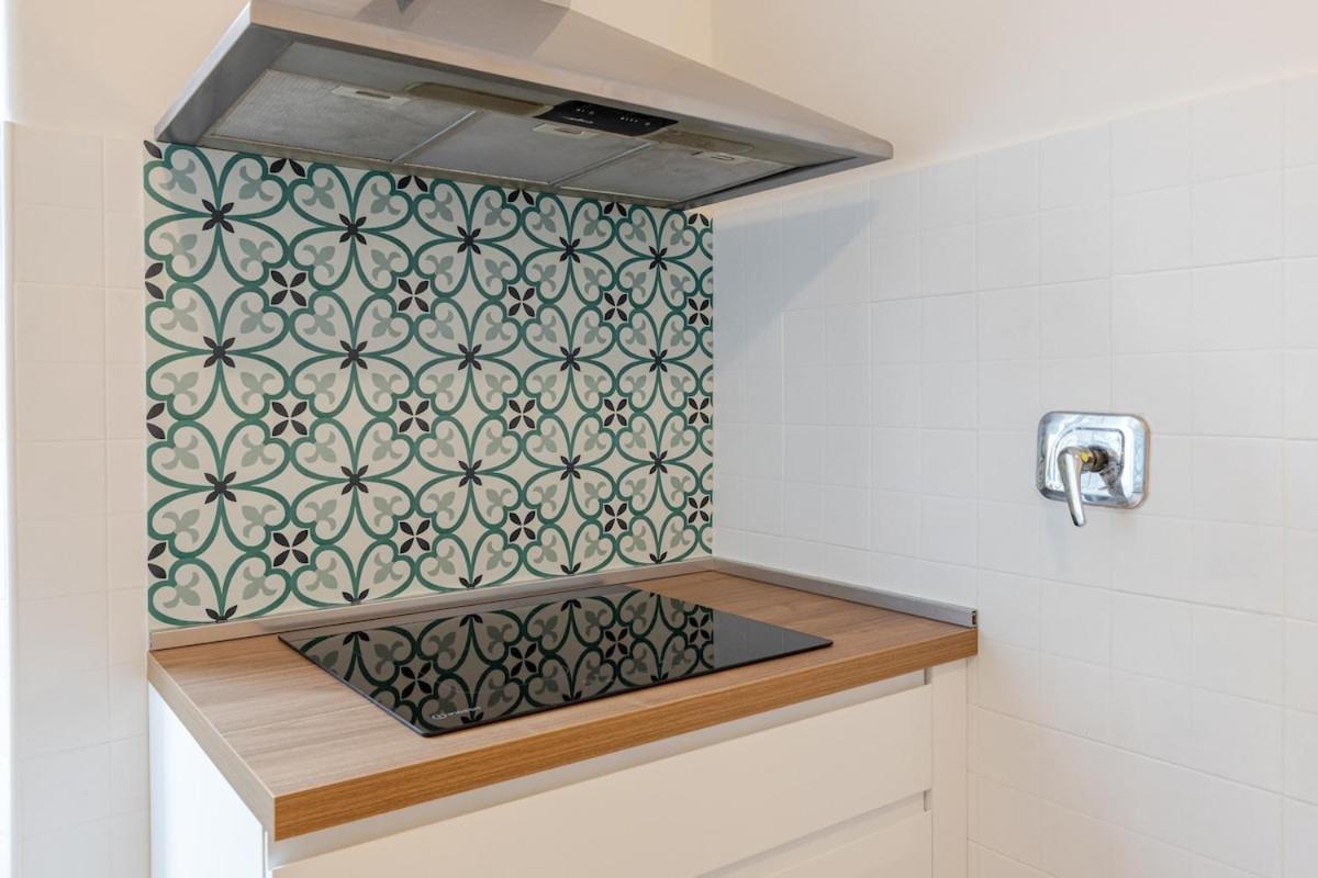 Domus Adriana Ada - Adiacente Metro A Apartment